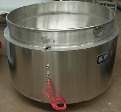 諸城中遠(yuǎn)公司生產(chǎn)涂豬頭專(zhuān)用松香鍋、電熱鍋